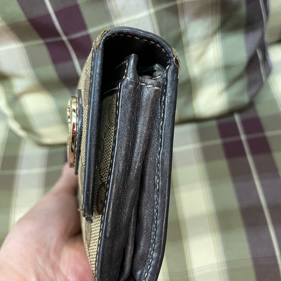 Gucci GG monogram Canvas lovely Heart long Wallet-Brown - Picture 2 of 7